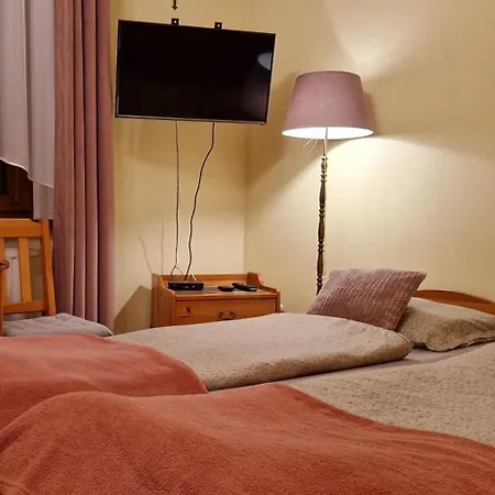 Dom Pod Rozami 3* Srebrna Góra