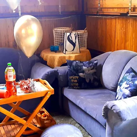 Bed & Breakfast Dom Pod Rozami 3*